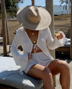 Bonita's Classic Wide Brim Palm Panama Hat
